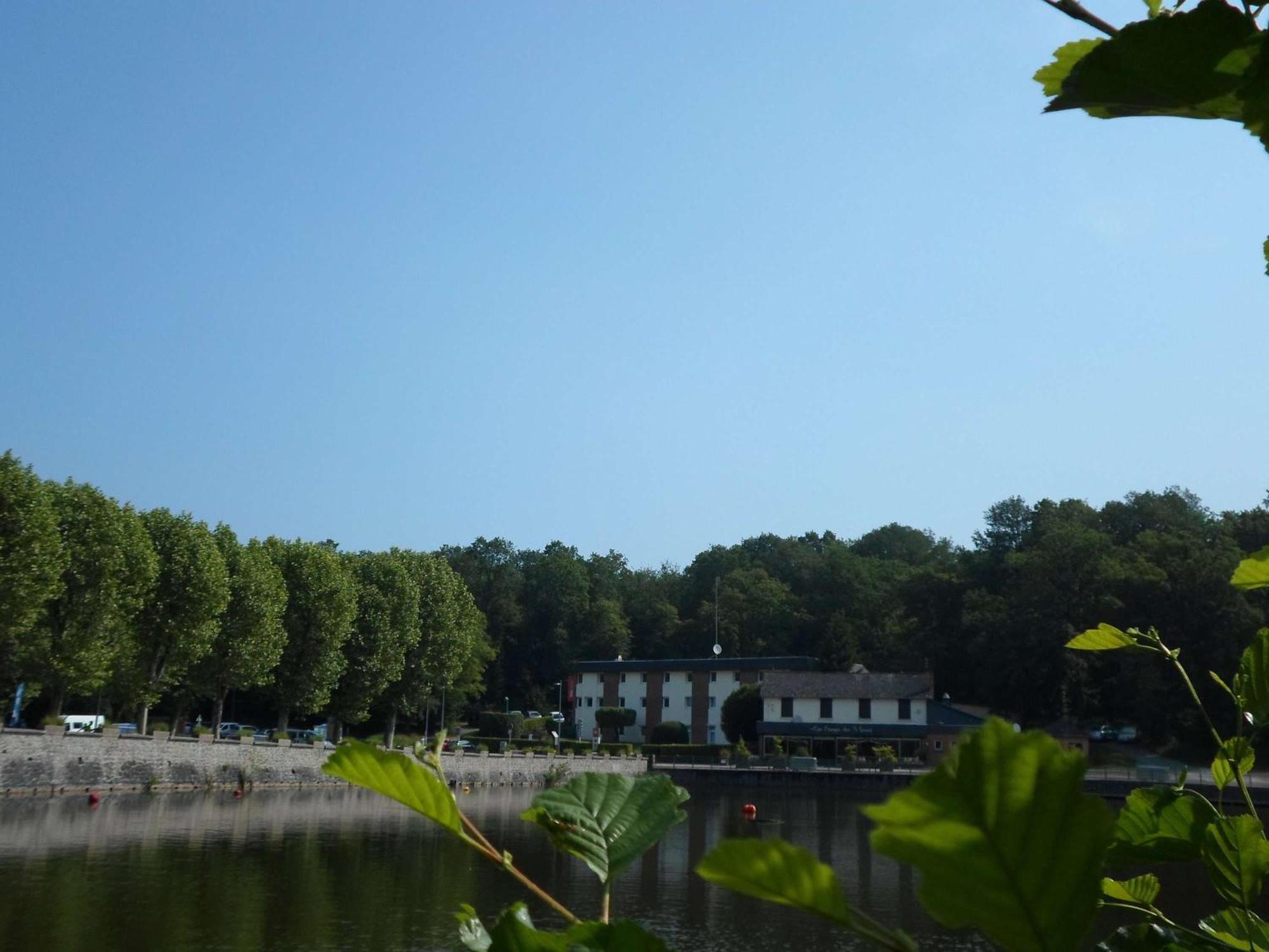 فندق Ibis Les Etangs Des Moines Fourmies المظهر الخارجي الصورة