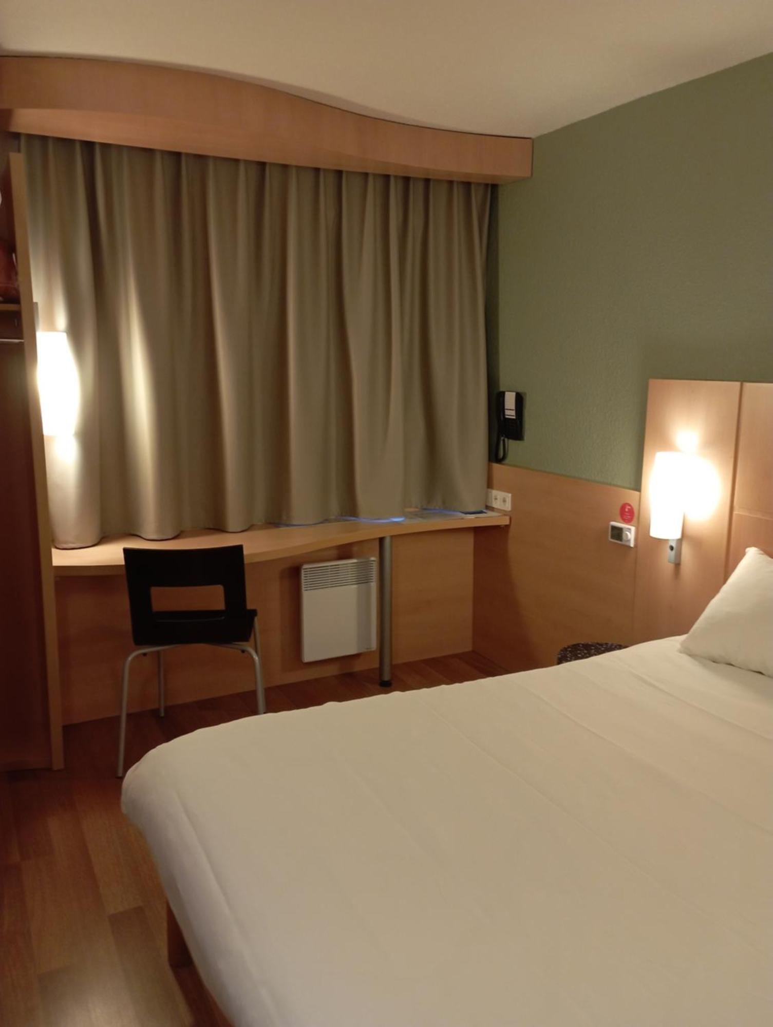 فندق Ibis Les Etangs Des Moines Fourmies المظهر الخارجي الصورة